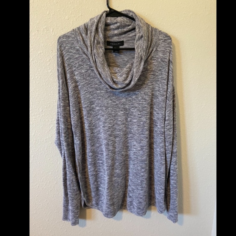 Taharri gray long sleeve